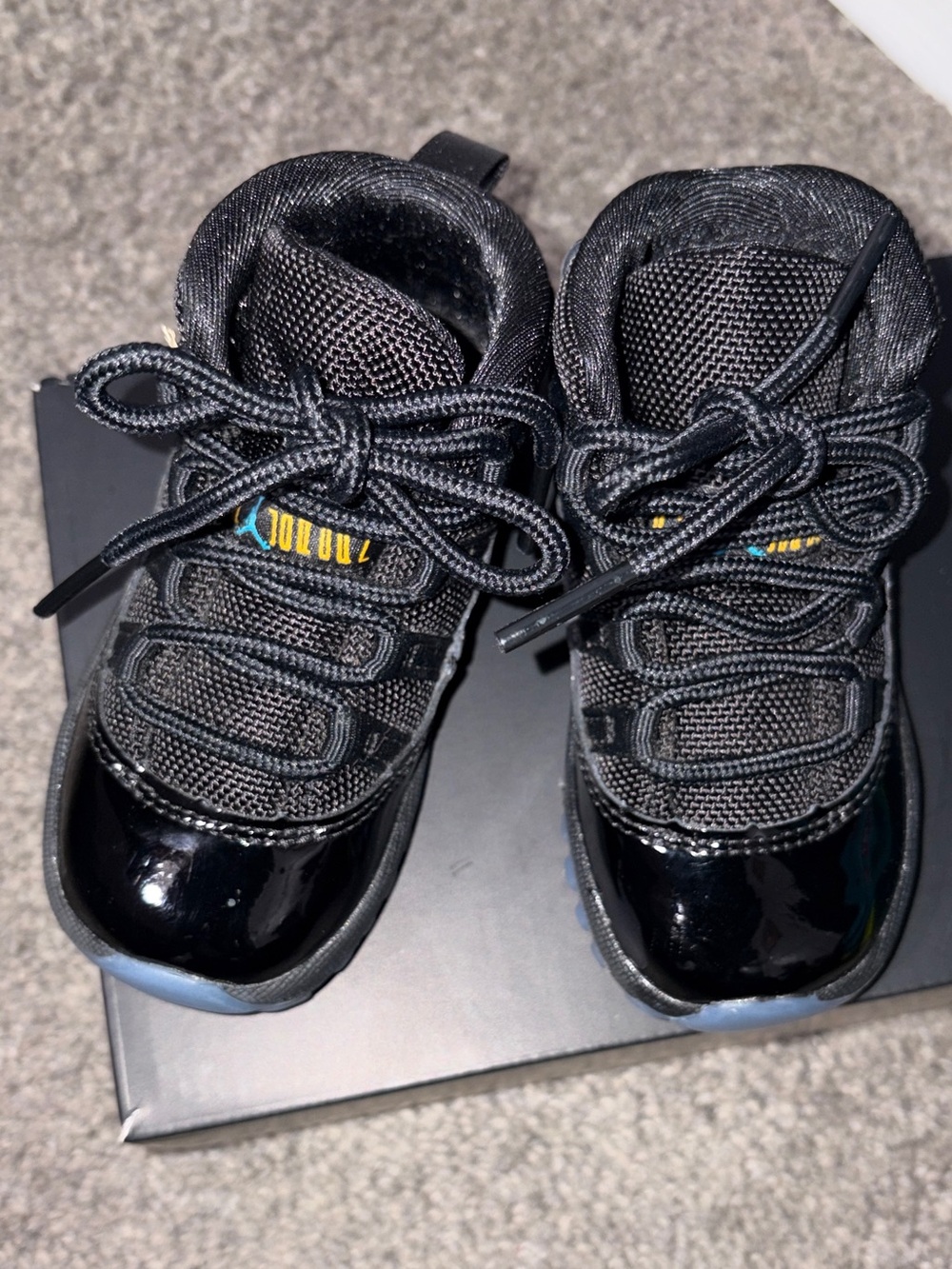 Jordan 11 “Gamma Blue”